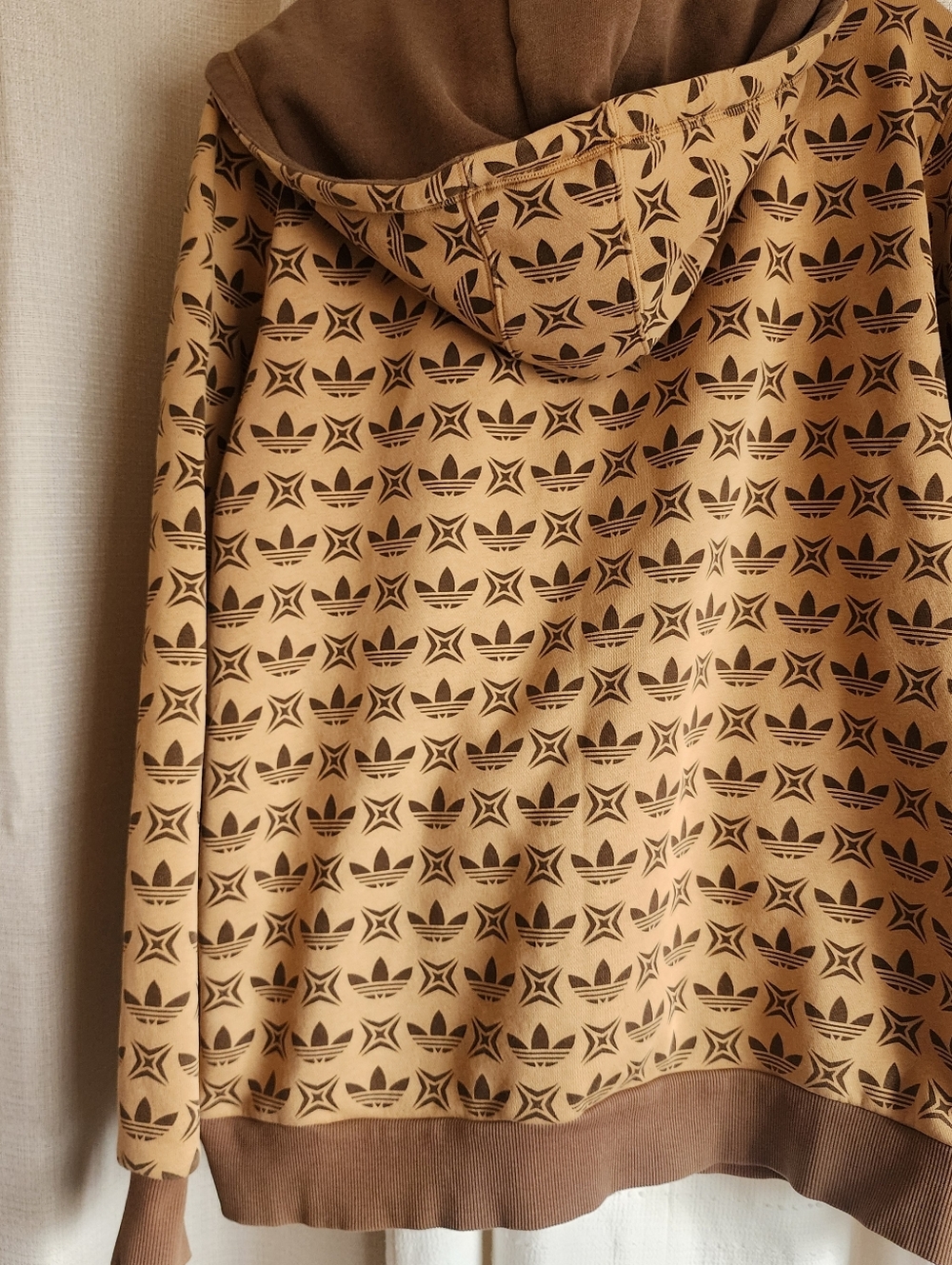 adidas Brown Patterned Fleece-Lined Zip Hoodie Jacket - Picture 2 of 7